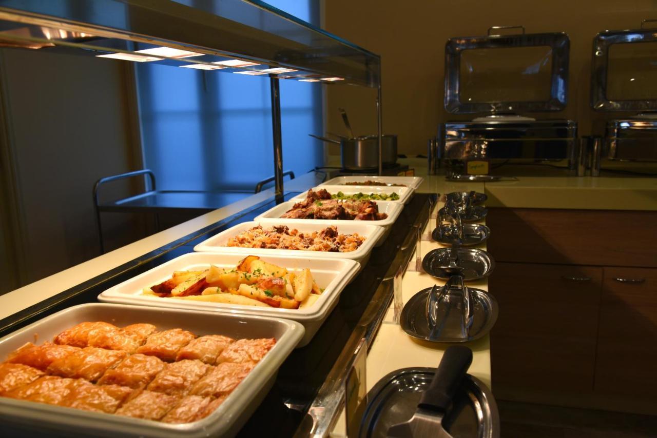 Hotel Bella Vista 米蒂姆纳 外观 照片