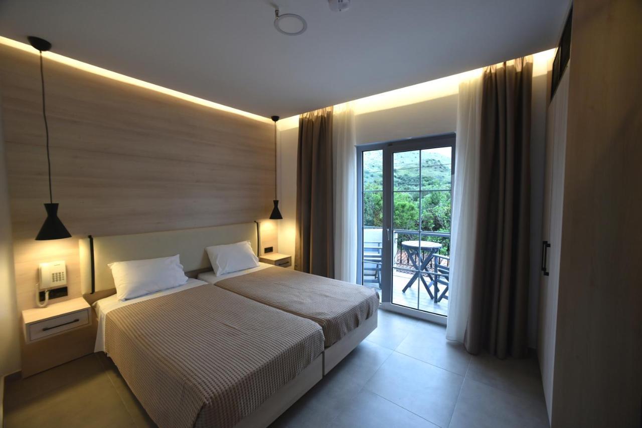 Hotel Bella Vista 米蒂姆纳 外观 照片