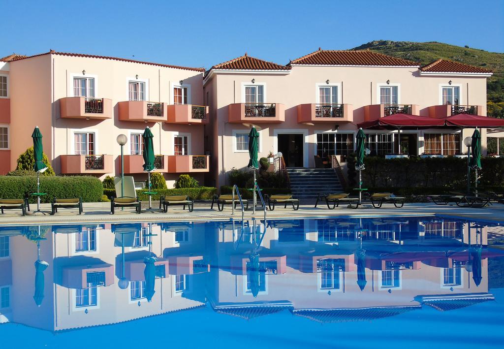 Hotel Bella Vista 米蒂姆纳 外观 照片