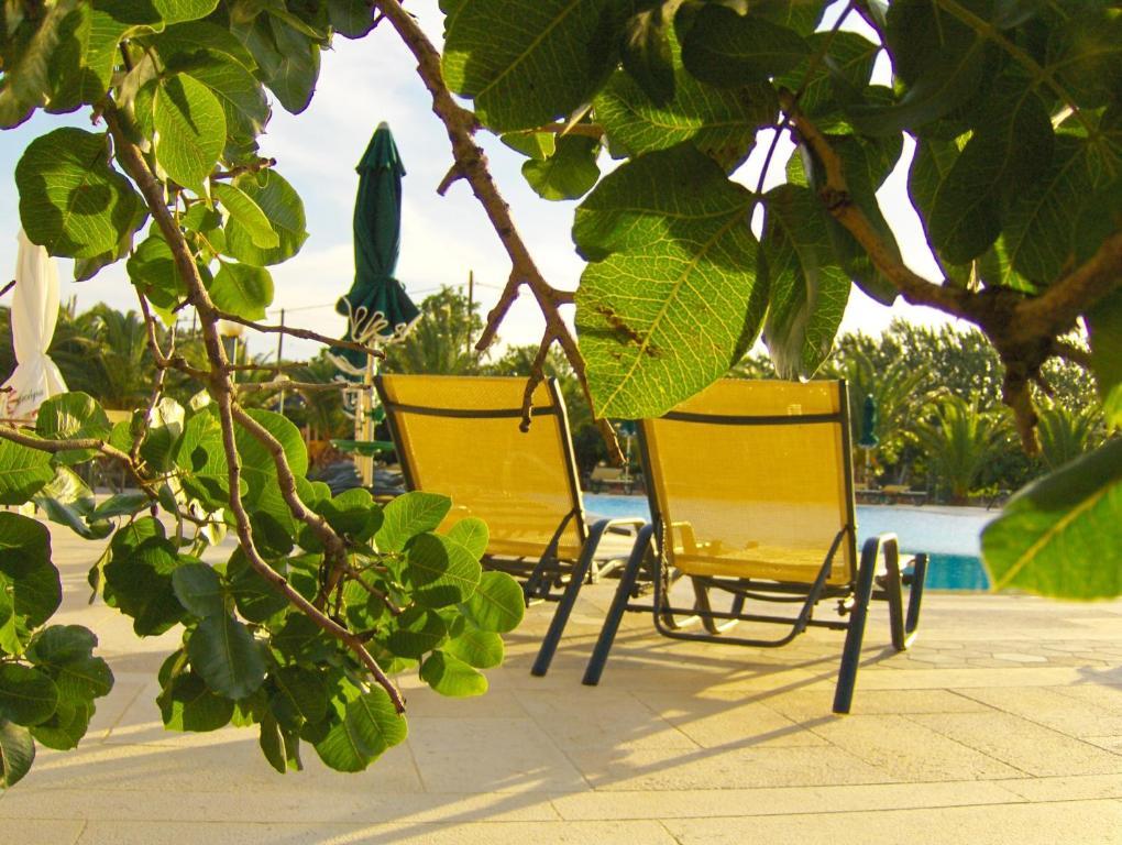 Hotel Bella Vista 米蒂姆纳 外观 照片
